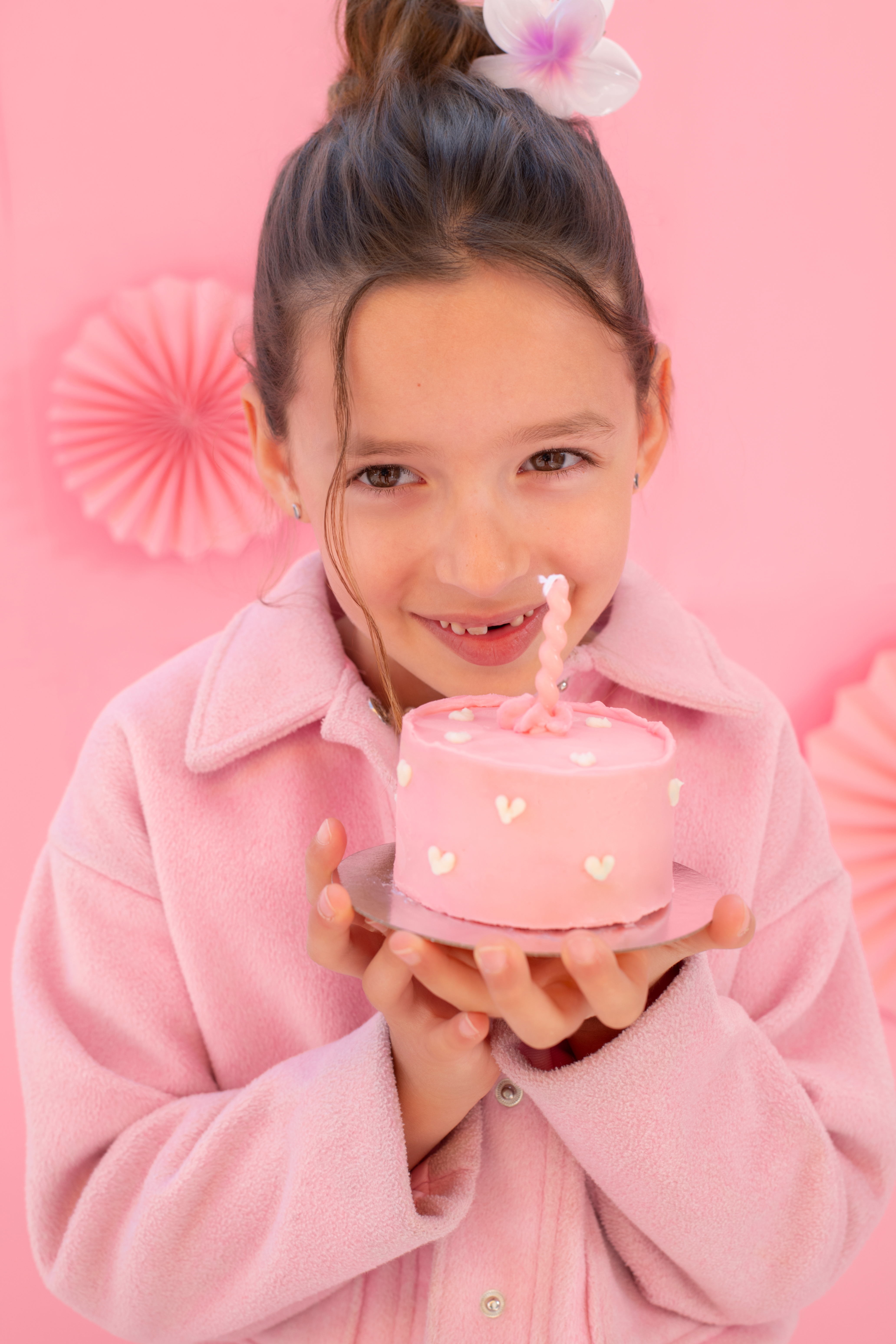 Retrat infantil amb llum natural i estil editorial